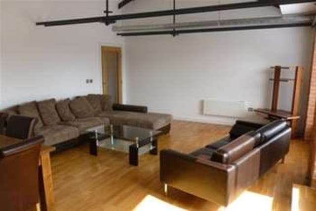  Image of 2 bedroom Property to rent in East Street Leeds LS9 at Leeds, LS9 8DT