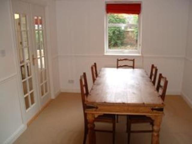  Image of 3 bedroom Flat to rent in East Suffolk Road Edinburgh EH16 at Newington Edinburgh Edinburgh, EH16 5PH
