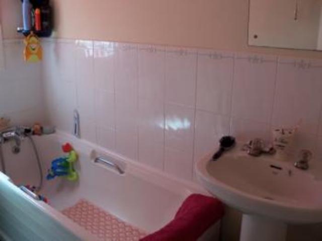  Image of 2 bedroom Flat to rent in Eastbourne Avenue Shirley Southampton SO15 at Eastbourne Avenue  SOUTHAMPTON, SO15 5HU