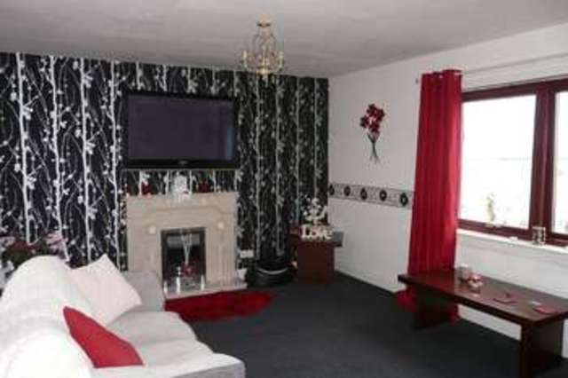  Image of 3 bedroom Terraced house for sale in Eastcliffe Spittal Berwick-upon-Tweed TD15 at Eastcliffe Spittal Berwick-Upon-Tweed, TD15 2JT