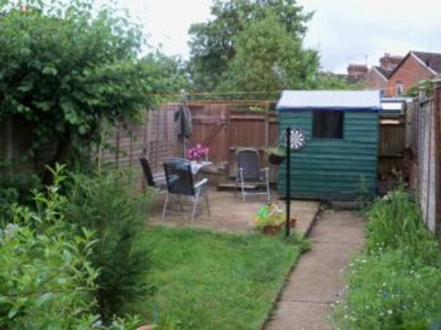  Image of 3 bedroom Terraced house to rent in The Crescent Eastleigh SO50 at The Crescent  Eastleigh, SO50 9BQ