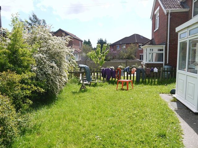  Image of 2 bedroom Flat to rent in Shakespeare Road Eastleigh SO50 at Shakespeare Road  EASTLEIGH, SO50 4FY