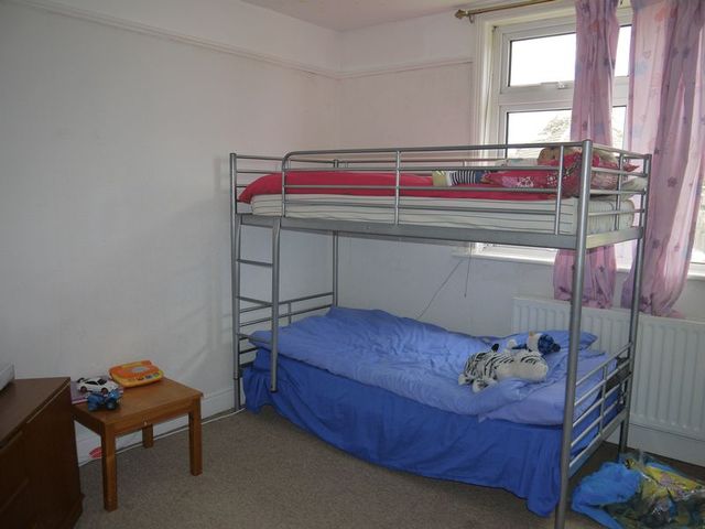  Image of 2 bedroom Flat to rent in Shakespeare Road Eastleigh SO50 at Shakespeare Road  EASTLEIGH, SO50 4FY