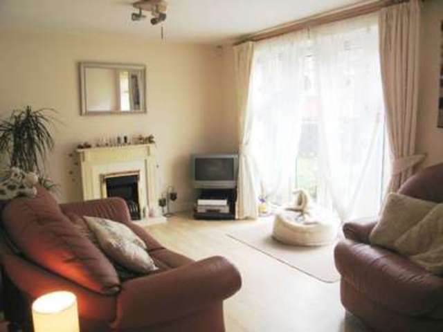  Image of 1 bedroom Flat to rent in Benny Hill Close Eastleigh SO50 at Benny Hill Close CENTRAL EASTLEIGH North Stoneham, SO50 5GG