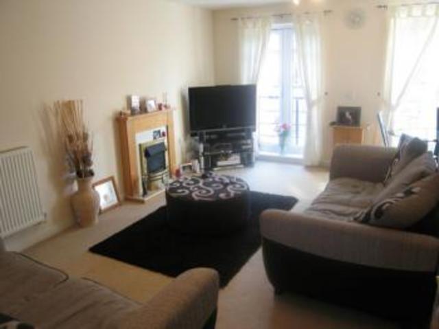  Image of 3 bedroom Flat to rent in Pirelli Way Eastleigh SO50 at Pirelli Way  Eastleigh, SO50 5GF