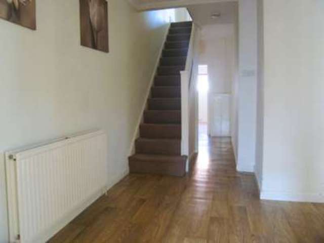  Image of 3 bedroom Semi-Detached house to rent in Factory Road Eastleigh SO50 at Factory Road  Eastleigh, SO50 5NU