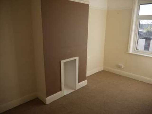  Image of 1 bedroom Flat to rent in Salisbury Close Eastleigh SO50 at Salisbury Close  Eastleigh, SO50 9BN