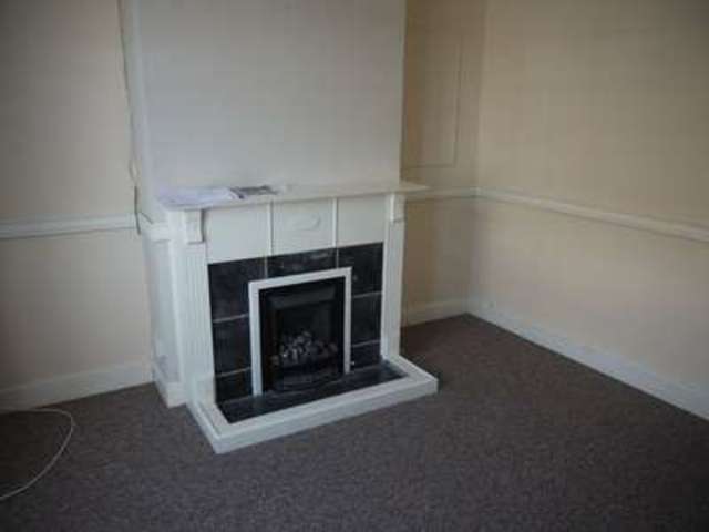  Image of 1 bedroom Flat to rent in Salisbury Close Eastleigh SO50 at Salisbury Close  Eastleigh, SO50 9BN