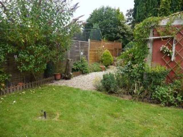  Image of 3 bedroom Semi-Detached house to rent in Milton Road Eastleigh SO50 at Milton Road  Eastleigh, SO50 4GJ
