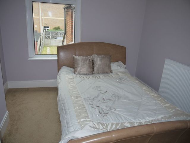  Image of 3 bedroom Terraced house to rent in Desborough Road Eastleigh SO50 at Desborough Road CENTRAL EASTLEIGH North Stoneham, SO50 5NS