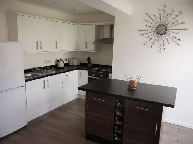  Image of 3 bedroom Terraced house to rent in Locksley Road Eastleigh SO50 at Locksley Road  Eastleigh, SO50 5DX