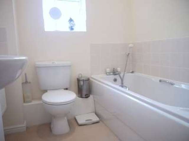 Image of 2 bedroom Flat to rent in Drum Road Eastleigh SO50 at Drum Road  EASTLEIGH, SO50 5ST