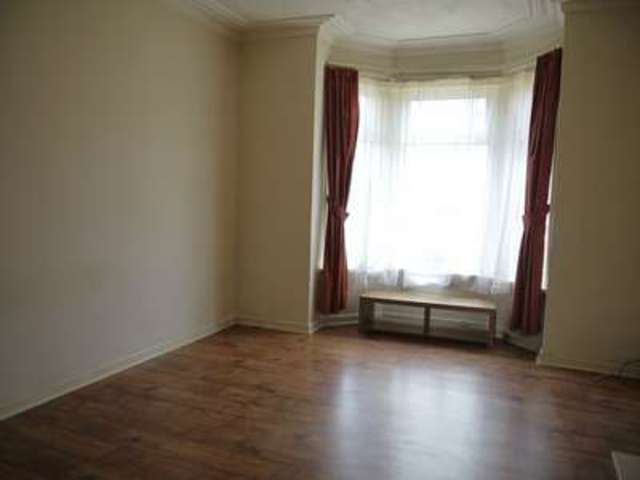  Image of 1 bedroom Flat to rent in Desborough Road Eastleigh SO50 at Desborough Road  Eastleigh, SO50 5NX