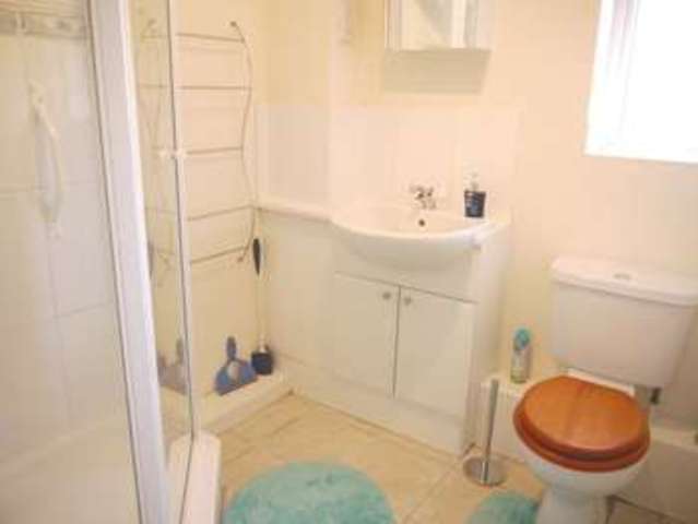  Image of 2 bedroom Flat to rent in Cable Street Eastleigh SO50 at Cable Street  Eastleigh, SO50 5SH