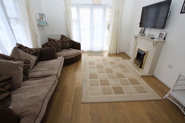  Image of 2 bedroom Flat to rent in Cable Street Eastleigh SO50 at Cable Street  Eastleigh, SO50 5SH