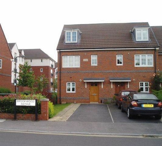  Image of 3 bedroom Terraced house to rent in Brookwood Avenue Eastleigh SO50 at Brookwood Avenue  Eastleigh, SO50 9PH