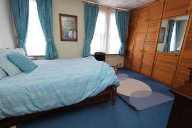  Image of 2 bedroom Terraced house to rent in Twyford Road Eastleigh SO50 at Twyford Road  Eastleigh, SO50 4HL