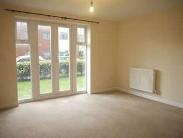  Image of 2 bedroom Flat to rent in Benny Hill Close Eastleigh SO50 at Benny Hill Close  Eastleigh, SO50 5GG