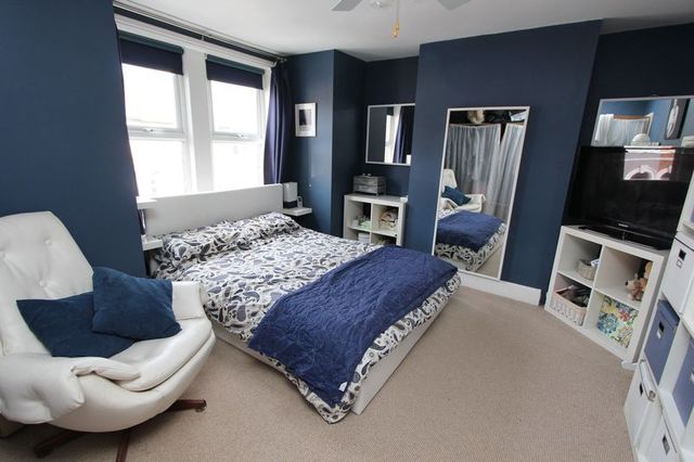 Image of 3 bedroom Terraced house to rent in High Street Eastleigh SO50 at High Street  Eastleigh, SO50 5LR