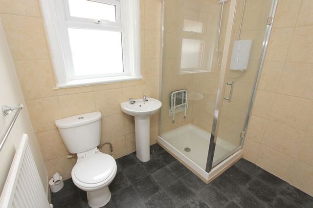 Image of 3 bedroom Terraced house to rent in Archers Road Eastleigh SO50 at Archers Road  Eastleigh, SO50 9BD