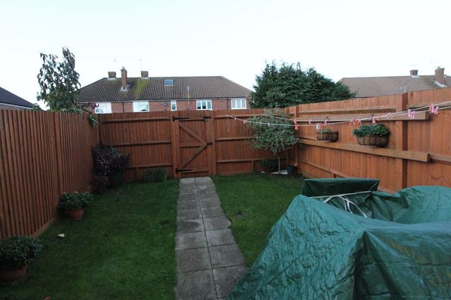  Image of 3 bedroom Terraced house to rent in Abbotts Road Eastleigh SO50 at Abbotts Road  Eastleigh, SO50 5BR