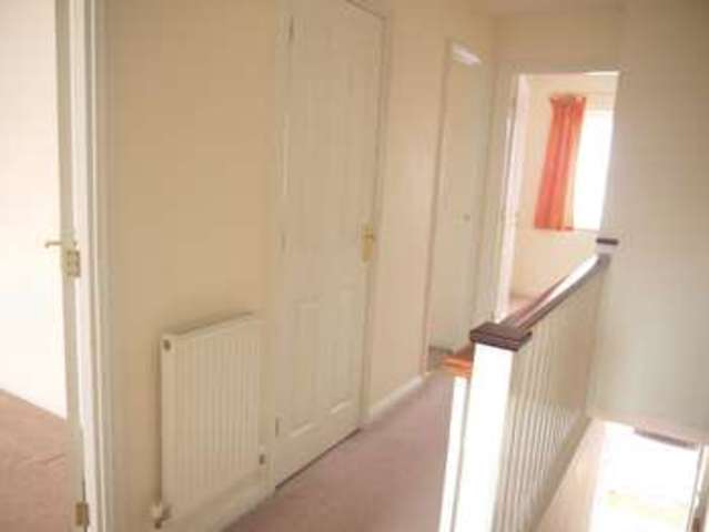  Image of 3 bedroom Terraced house for sale in Drum Road Eastleigh SO50 at Drum Road  EASTLEIGH, SO50 5SU