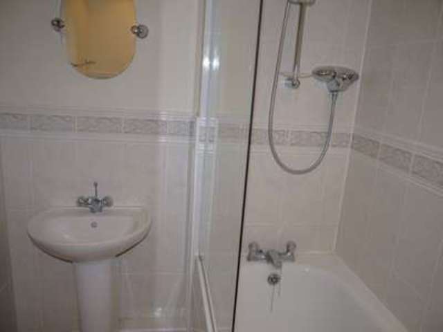  Image of 2 bedroom Flat to rent in Twyford Road Eastleigh SO50 at Twyford Road  EASTLEIGH, SO50 4HN