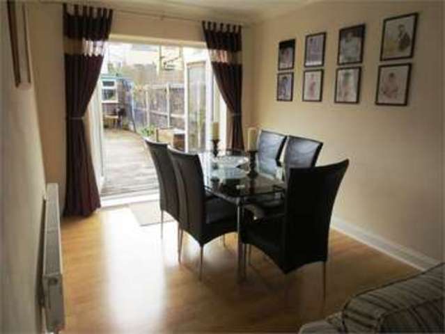  Image of 4 bedroom Terraced house for sale in Eastwood Old Road Leigh-on-Sea SS9 at Eastwood old road Leigh on sea Eastwood, SS9 4RP