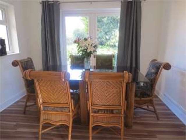  Image of 2 bedroom Detached house for sale in Eastwood Old Road Leigh-on-Sea SS9 at Eastwood old road Leigh on sea Eastwood, SS9 4SG