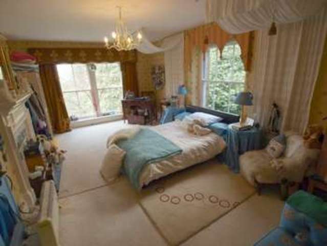  Image of 9 bedroom Detached house for sale in Lower Eaves View Chapel-En-Le-Frith High Peak SK23 at Chapel-en-le-Frith  High Peak, SK23 9UA
