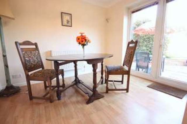  Image of 4 bedroom Detached house for sale in Ebsdorf Close Bidford-on-Avon Alcester B50 at Ebsdorf Close  Warks, B50 4FQ