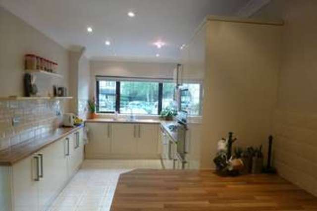  Image of 4 bedroom Detached house for sale in Ebury Close Northwood HA6 at Northwood, HA6 2PF