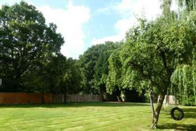  Image of 4 bedroom Detached house for sale in Ebury Close Northwood HA6 at Northwood, HA6 2PF