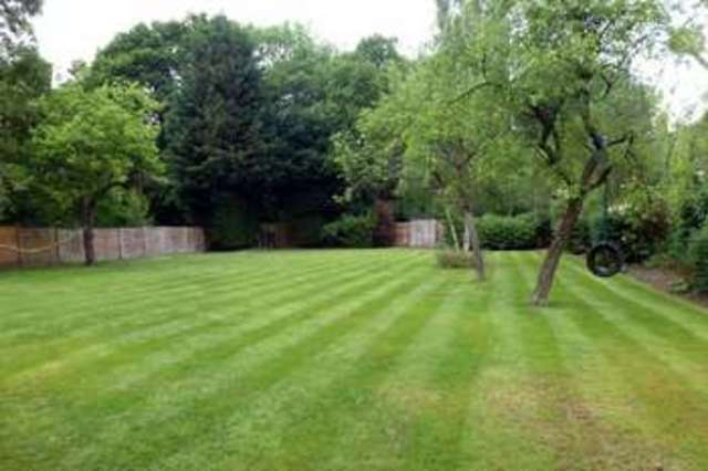  Image of 4 bedroom Detached house for sale in Ebury Close Northwood HA6 at Northwood, HA6 2PF