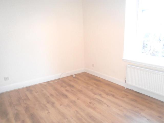 Image of 1 bedroom Flat to rent in Edinburgh Road Dalkeith EH22 at Dalkeith MidLothian MidLothian, EH22 1JZ