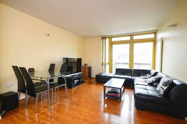  Image of 2 bedroom Flat for sale in Greenroof Way London SE10 at Edison Court  Greenwich, SE10 0DQ