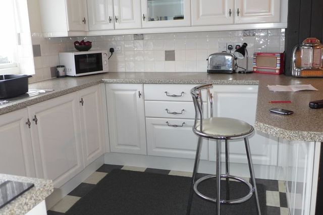  Image of 3 bedroom Semi-Detached house to rent in Edison Road Welling DA16 at Edison Road  Welling, DA16 3NG