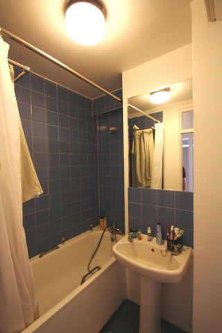  Image of 2 bedroom Flat for sale in Binfield Road London SW4 at Binfield Road  London, SW4 6SS