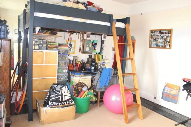  Image of 3 bedroom Semi-Detached house for sale in Egham Hill Englefield Green Egham TW20 at 58 Egham Hill  Egham, TW20 0BG