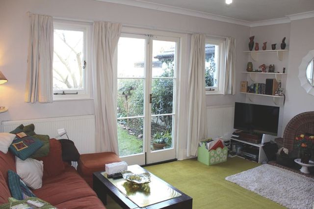  Image of 3 bedroom Semi-Detached house for sale in Egham Hill Englefield Green Egham TW20 at 58 Egham Hill  Egham, TW20 0BG
