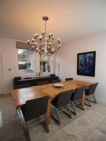  Image of 3 bedroom Flat to rent in Eglinton Crescent Edinburgh EH12 at West End Edinburgh Edinburgh, EH12 5DD