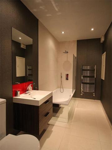 Image of 3 bedroom Flat to rent in Eglinton Crescent Edinburgh EH12 at West End Edinburgh Edinburgh, EH12 5DD