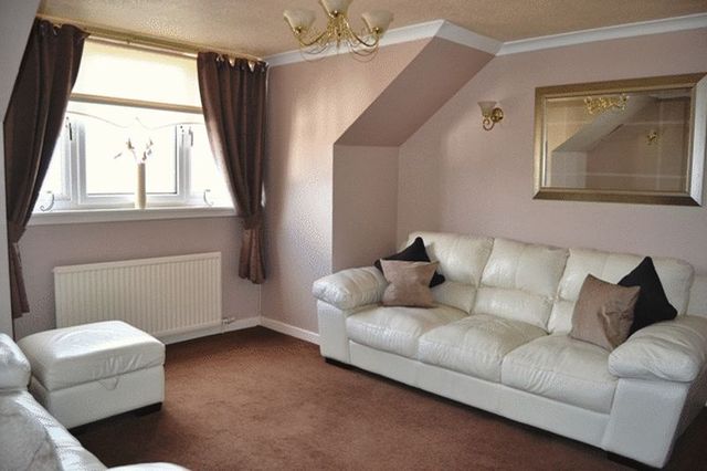  Image of 3 bedroom Flat for sale in Eglinton Street Beith KA15 at Eglinton Street  Beith, KA15 1AB