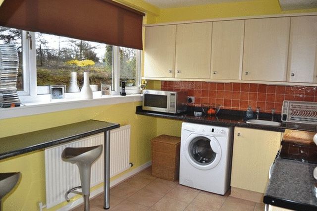  Image of 3 bedroom Flat for sale in Eglinton Street Beith KA15 at Eglinton Street  Beith, KA15 1AB