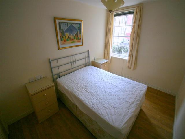  Image of 2 bedroom Flat to rent in Elbe Street Edinburgh EH6 at Leith Edinburgh Edinburgh, EH6 7HW