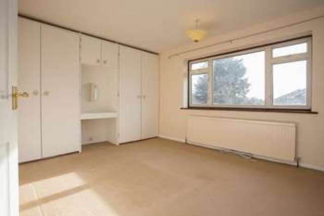  Image of 2 bedroom Terraced house for sale in Elder Road Havant PO9 at Elder Road Denvilles Havant, PO9 2UW