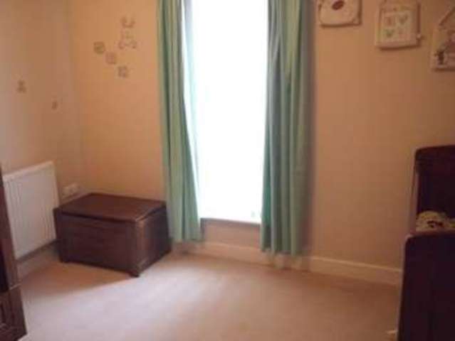  Image of 2 bedroom Flat to rent in Elkins Square Fair Oak Eastleigh SO50 at Elkins Square  Eastleigh, SO50 8HF