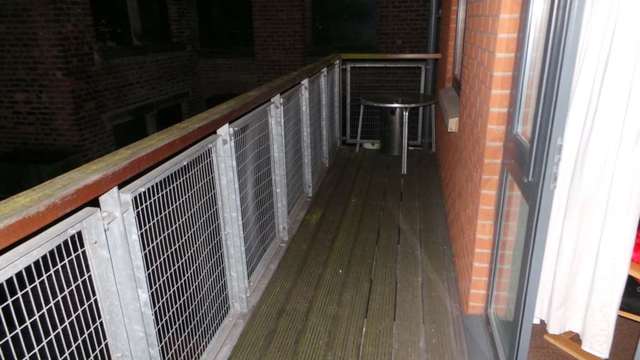  Image of 2 bedroom Apartment to rent in Ellesmere Street Manchester M15 at Ellesmere Street Castlefield Locks Manchester, M15 4QQ