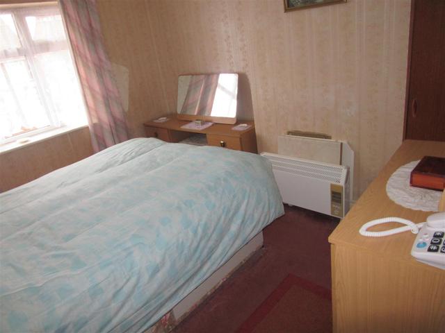  Image of 3 bedroom Detached house for sale in Ellis Avenue Hucknall Nottingham NG15 at Ellis Avenue Nottingham Nottingham, NG15 7RZ