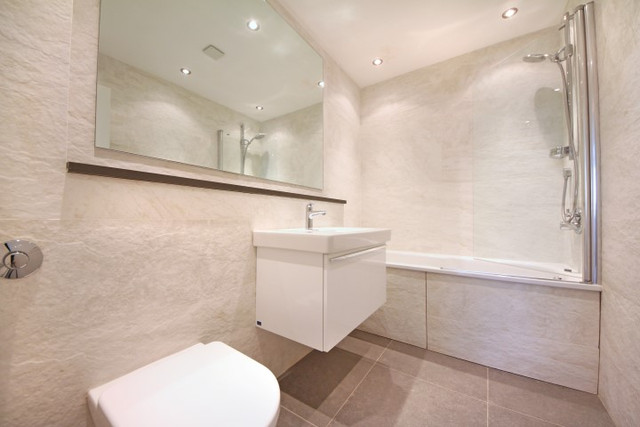  Image of 3 bedroom Flat to rent in Elm Avenue London W5 at Elm Avenue  London, W5 3XA